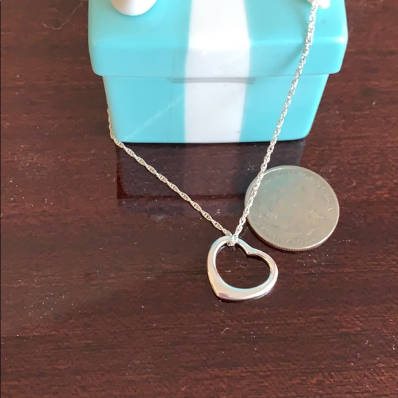 🤍 NWOT 18" Sterling Floating Heart Necklace - Picture 6 of 6